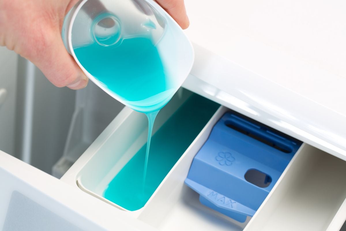 How To Remove Hardened Detergent From Washing Machine? » Fix It Wired